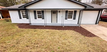 3958 Mickey Street, Macon
