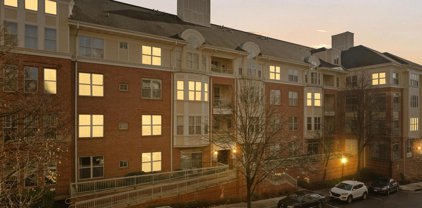 1851 Stratford Park Pl Unit #207, Reston