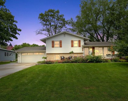 2221 Birch Street, White Bear Lake