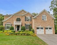 6 Fraydun Lane, Scarsdale image