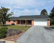 27 Blaine Ave, Leola image
