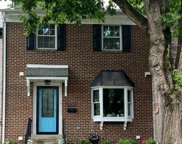 10455 Courthouse Dr, Fairfax image