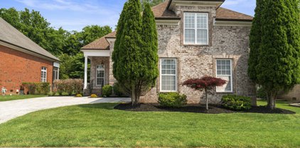 1130 Isaac Franklin Dr, Gallatin