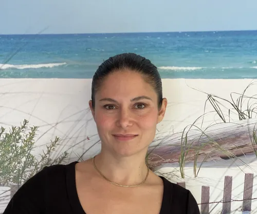 Kirsten Larsen | North Carolina Realtor | Sold Buy the Sea Realty