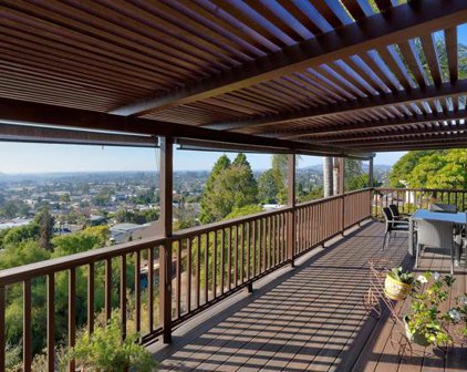 4326 Avon Dr, La Mesa