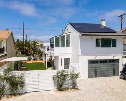 317 Rossmore Drive, Oxnard