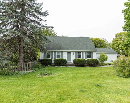 62 Willow Circle, Colchester