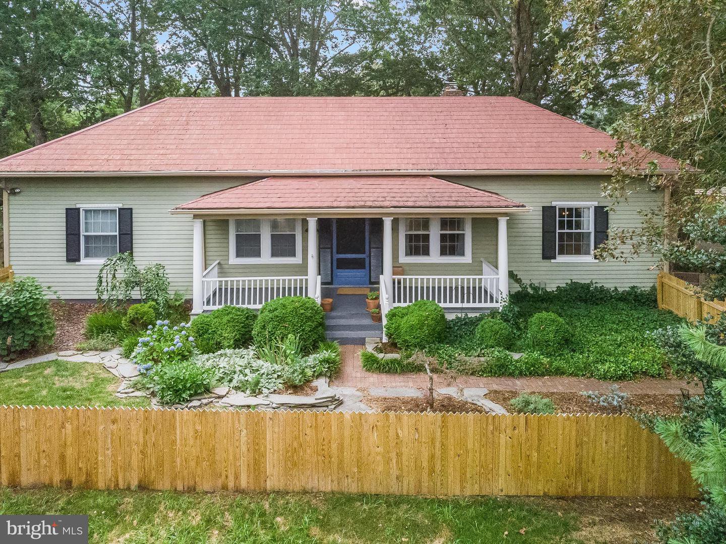 Fredericksburg Realty offers 7304 Old Plank Road, Fredericksburg, 22407