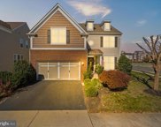 25527 Taylor Crescent Dr, Chantilly image