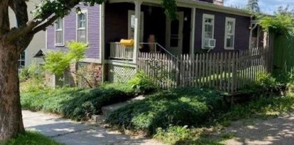 36 Spruce Street, Burlington