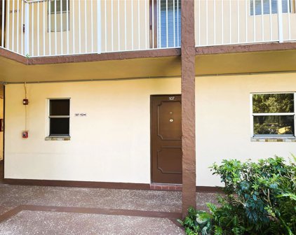 8861 Sunrise Lakes Boulevard Unit 107, Fort Lauderdale