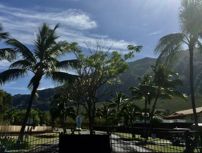 Maunaolu Estates Gate