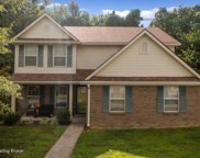 9500 Hunting Ground Ct, Louisville image