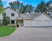 956 Heritage Court E, Vadnais Heights image
