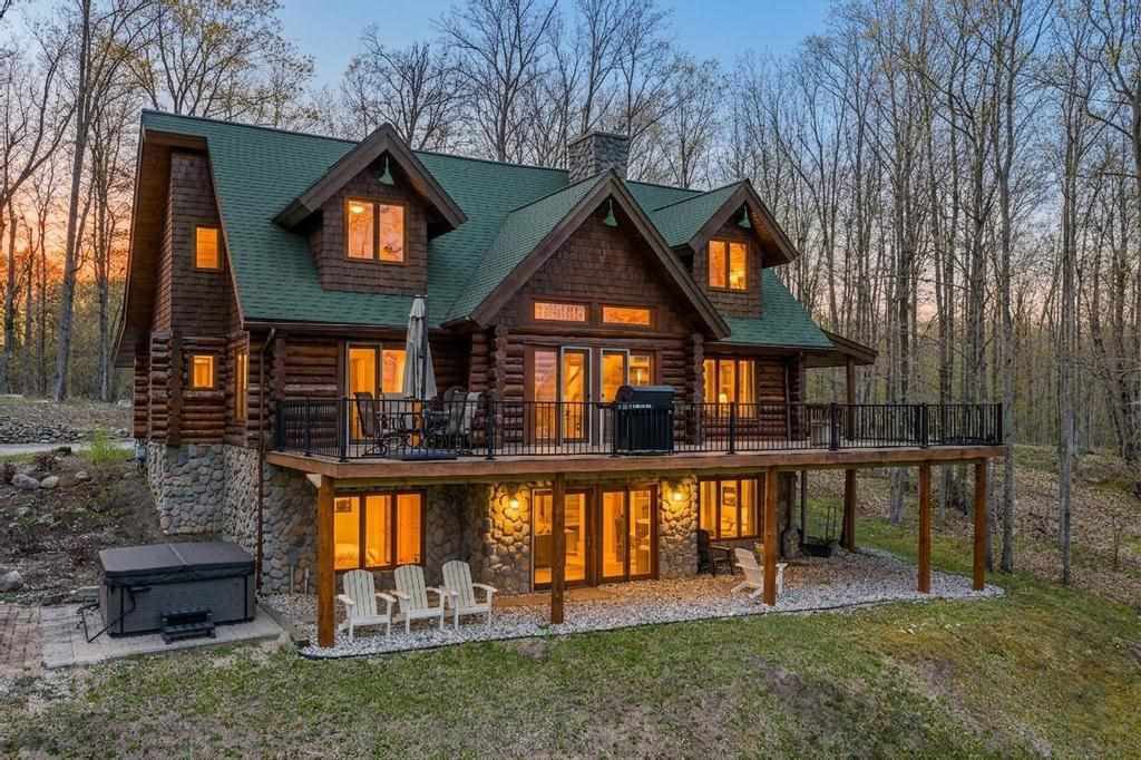 2050 Timber Ridge Trail, Boyne City, 49712