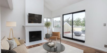 1 Appian WAY 713-8, South San Francisco
