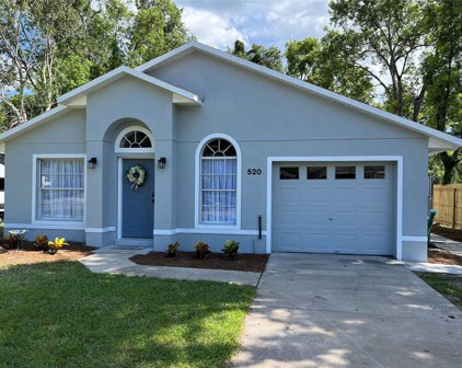 520 E Warren Avenue, Longwood