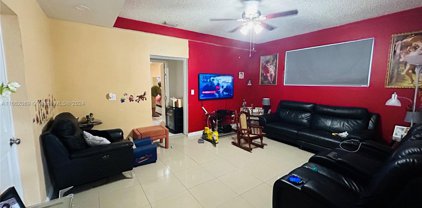 491 E 39th St, Hialeah