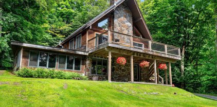 761 White Gates Lane, Stowe