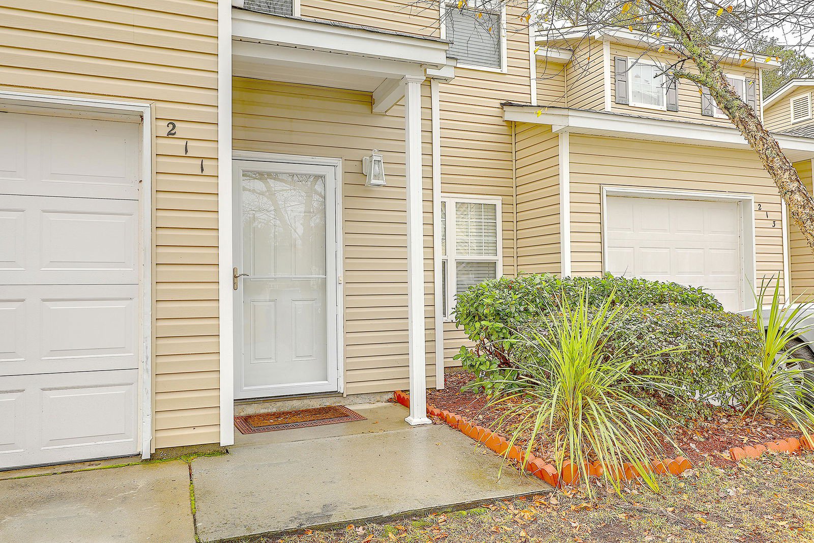 MLS 21000290 Grand Oaks Preserve 211 Grand Oaks Drive, LadsonSC Real