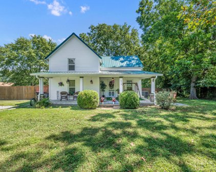 4519 Church St, Greenbrier