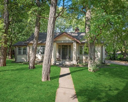 5325 Hugo Road, White Bear Lake