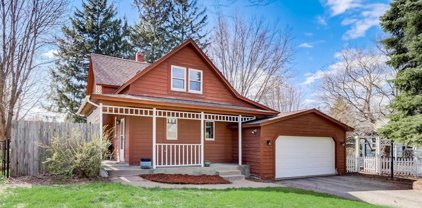 239 Oakwood Drive, Shoreview