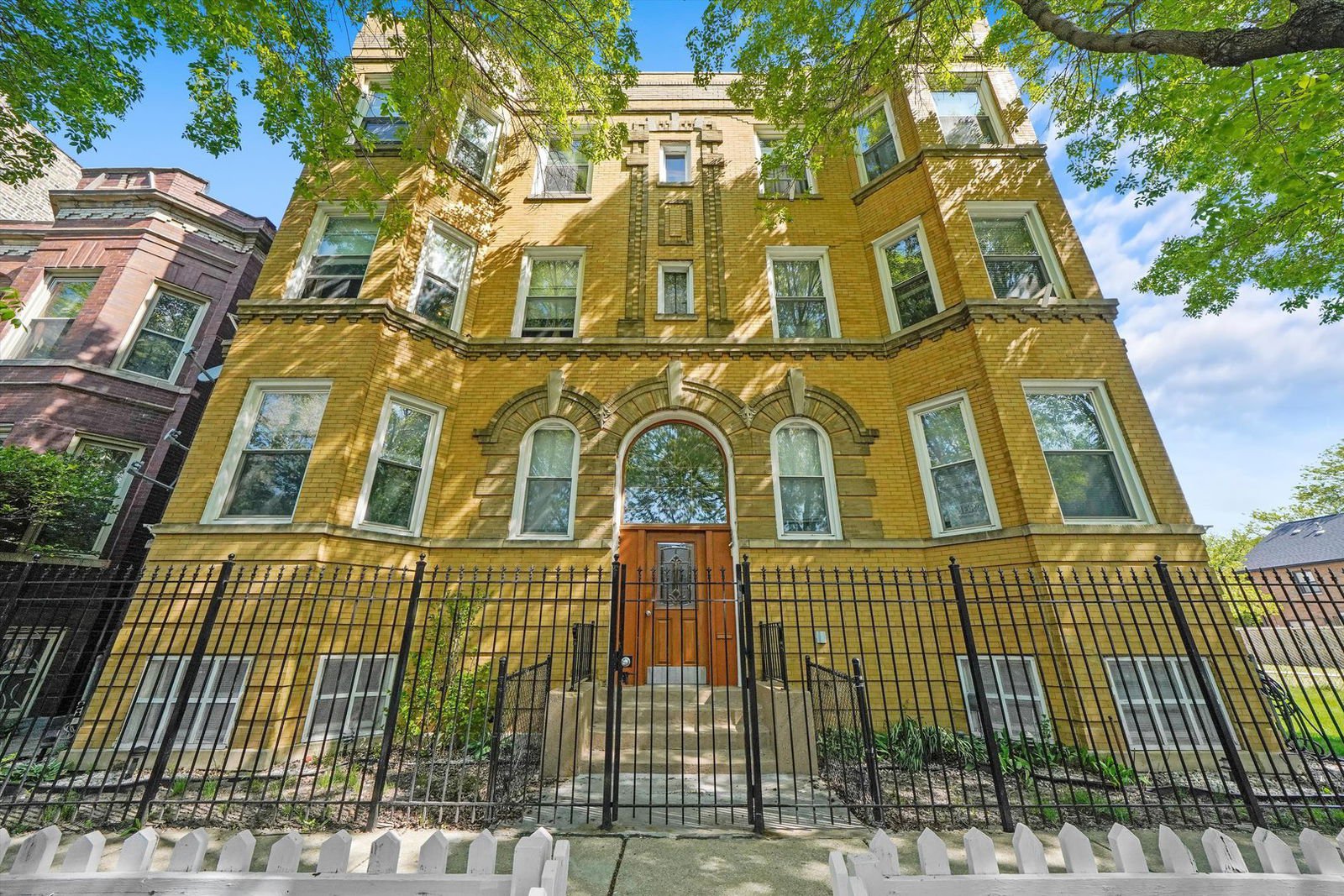 2714 W Crystal Street, Chicago, 60622