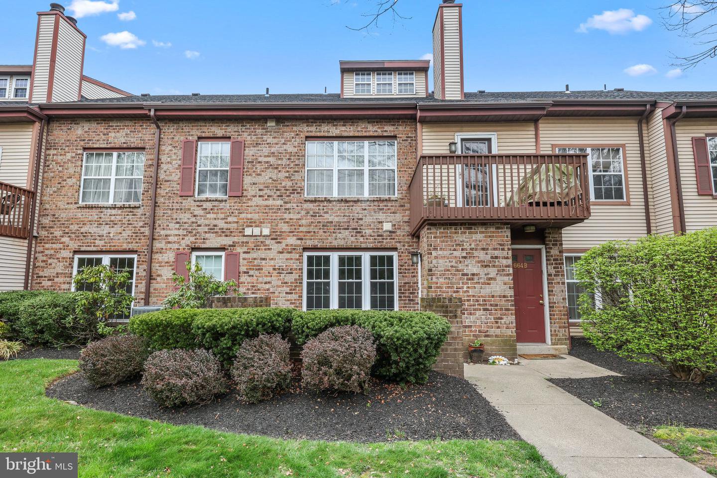 664 Woodford Ln Unit A, Yardley, 19067