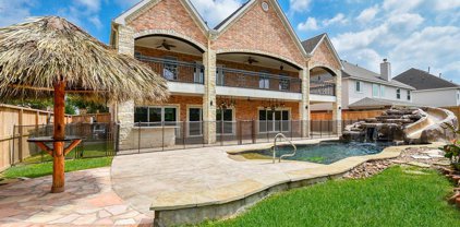 2701 Saint Elmo's Fire, Deer Park