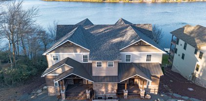 188-190 S Lake Dr Unit #188, Lake Harmony