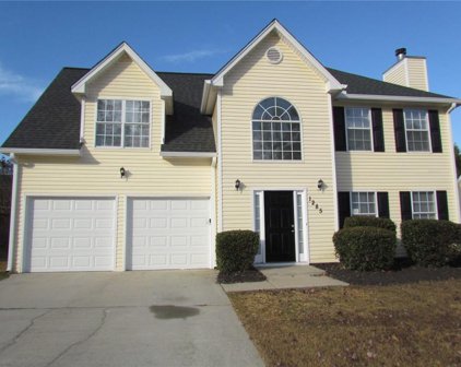 1285 Quail Hunt Drive, Riverdale