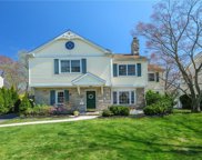 213 Lincoln Place, Eastchester image