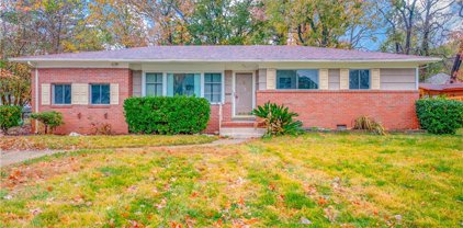 5532 Bayberry Drive, East Norfolk