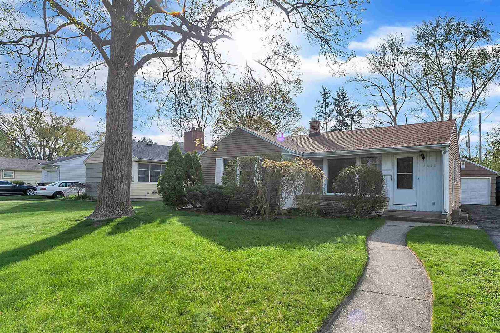 1616 Churchill Drive, South Bend, 46617