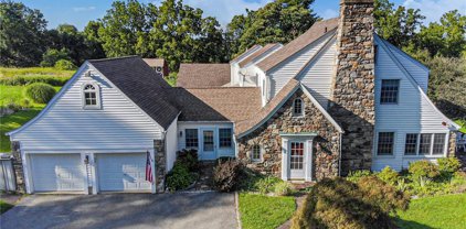384 Hardscrabble Road, North Salem