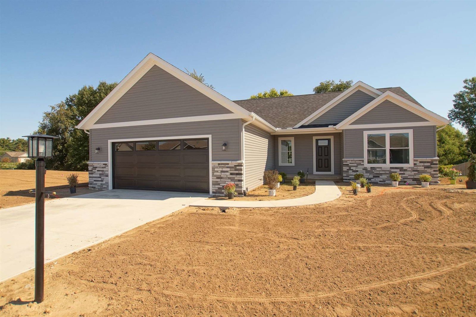 4336 Basswood Drive, Warsaw, 46582