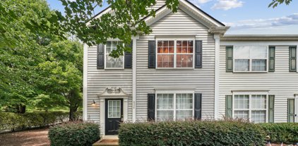 8524 Mount Valley, Raleigh