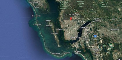 2703 Ne 1st  Place, Cape Coral
