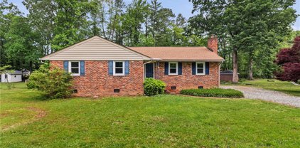 10218 Ashburn Road, North Chesterfield