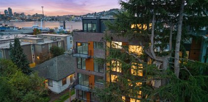 2031 Yale Avenue E Unit #D, Seattle