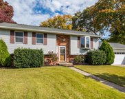 1214 Farmview Rd, Pasadena image