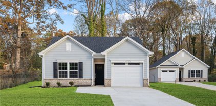 4720 Crestmont  Drive, Charlotte