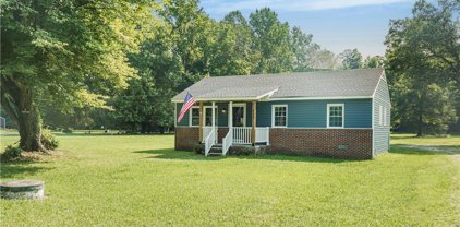 4230 Old Union Road, Charles City