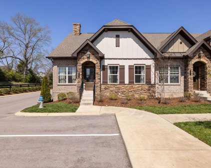 2004 Moultrie Cir, Franklin