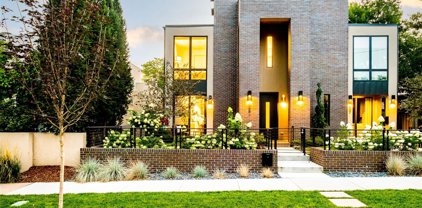 525 Columbine Street, Denver