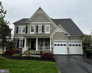 9228 Falling Water Dr, Bristow image