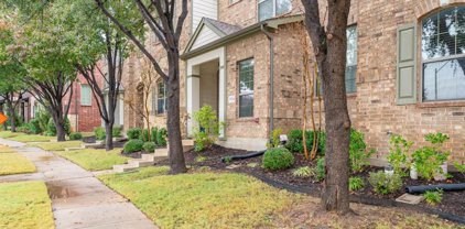 8744 Iron Horse  Drive, Irving