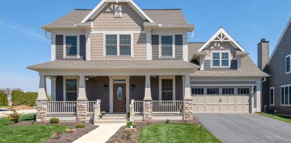 377 Home Towne Blvd, Ephrata