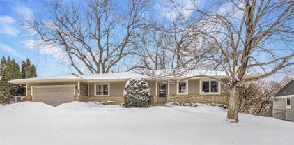 3405 Downers Drive NE, Saint Anthony